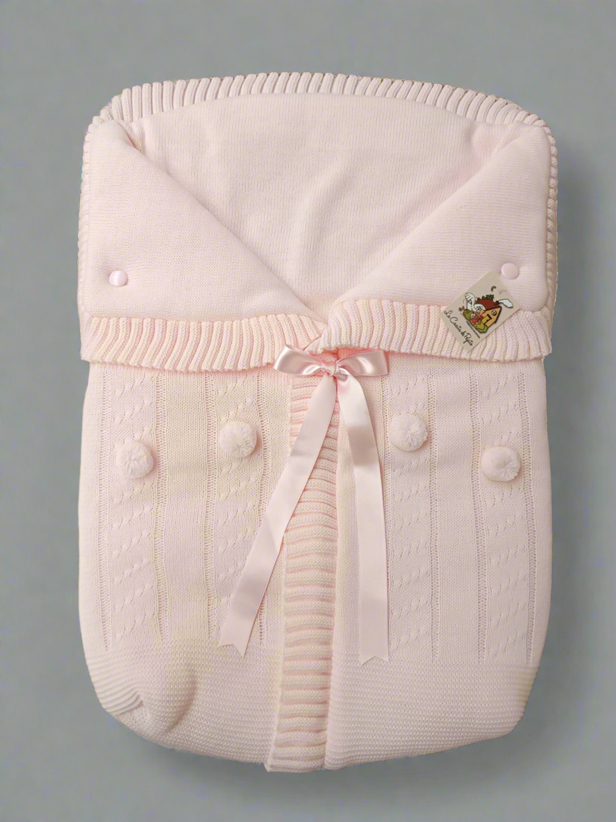 3187 White with white Pompom Sleeping Bag
