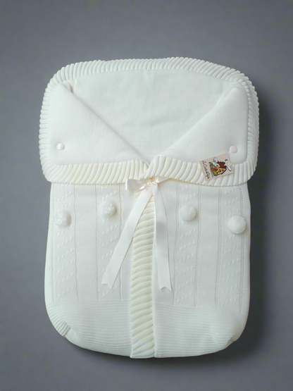 3187 White with white Pompom Sleeping Bag