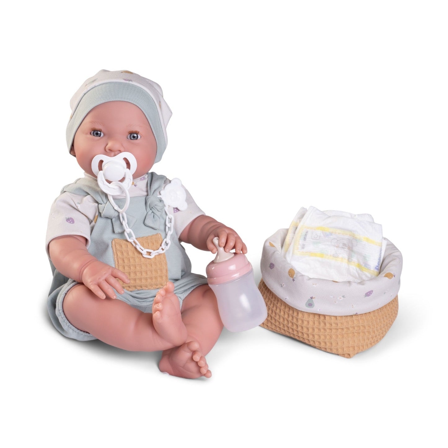 50415 Mia Baby, Pees when she takes her bottle