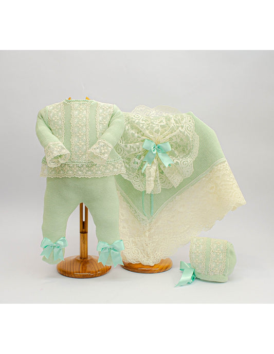 3023 Luxury Knitted Set, Bonnet & Shawl