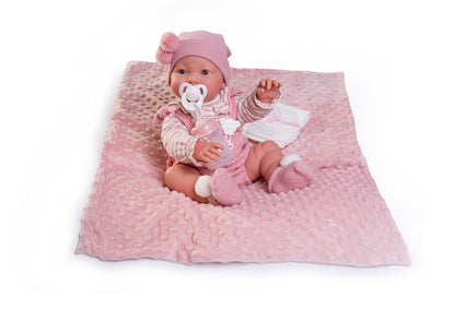 50160 Mia Baby, Pees when she takes her bottle