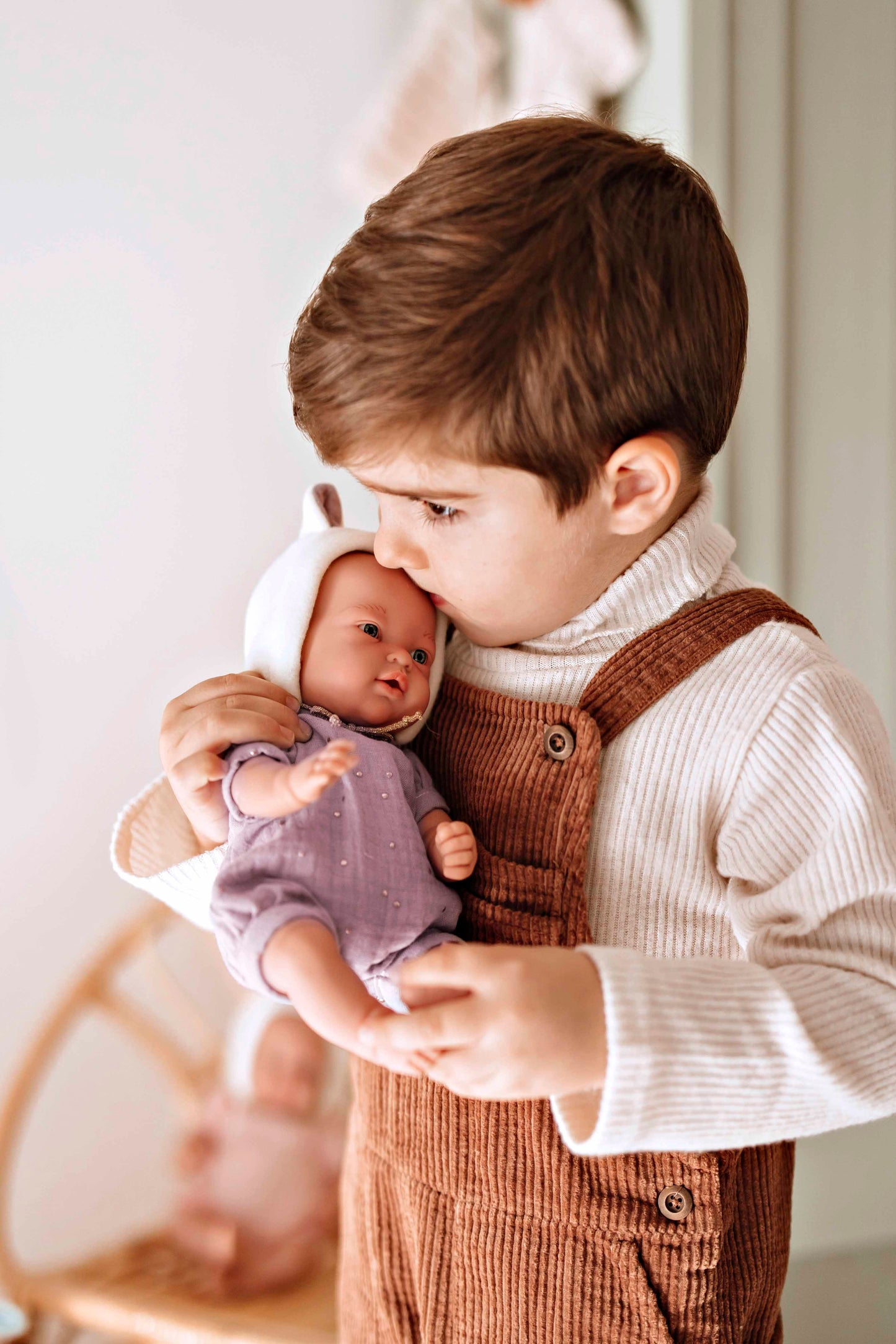 60813 . Indy weighted dolls ( (Weighted Baby)