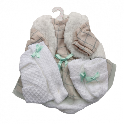 V-42428 Dolls Outfit