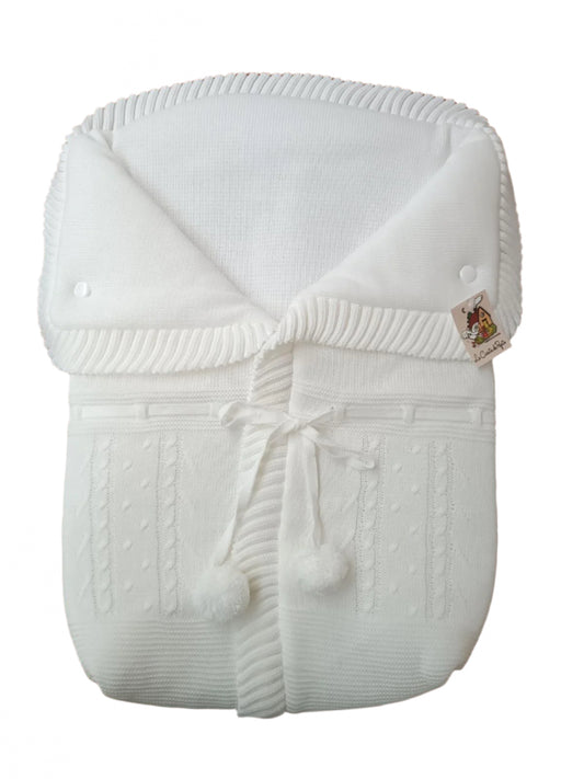 2985  White Pompom Sleeping Bag